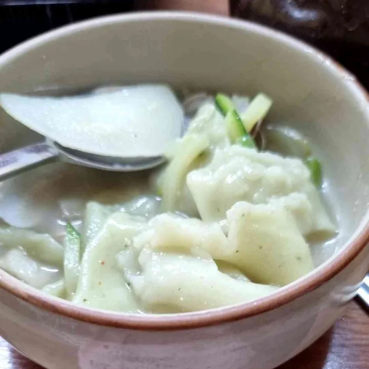 항아리수제비손칼국수 사진