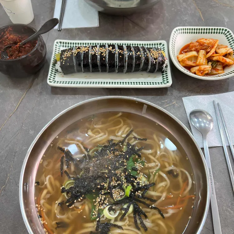 샘터 손맛칼국수 사진