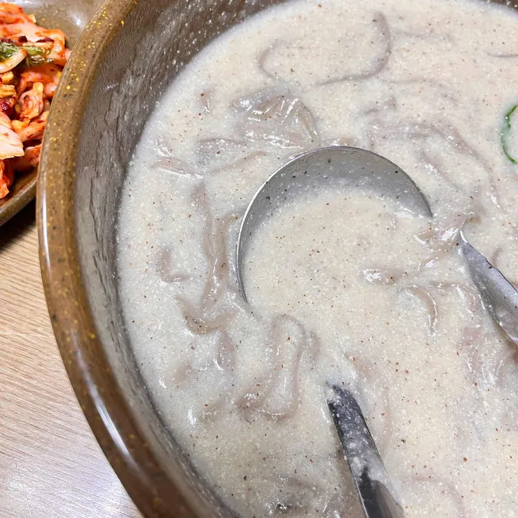 엘림들깨수제비칼국수 사진