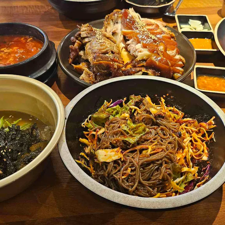 더맛있는족발보쌈 사진