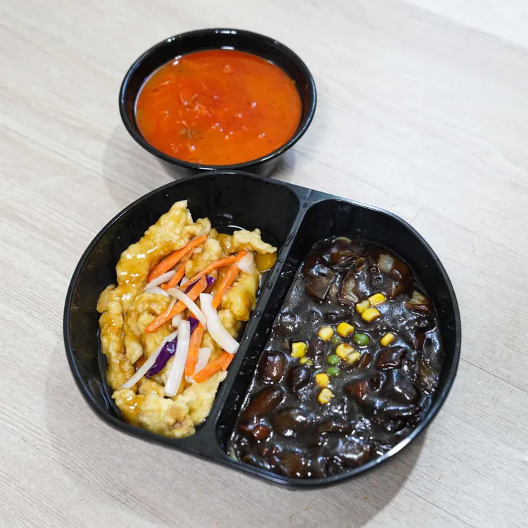 진성원 사진