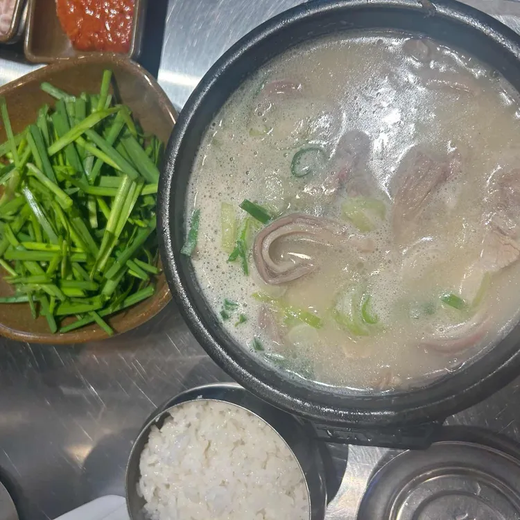 수변최고돼지국밥 사진