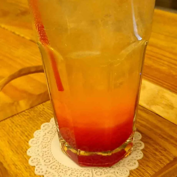 카페 숲 사진