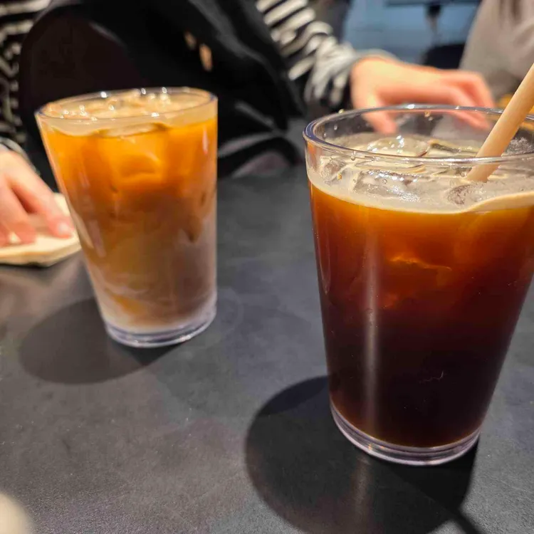 커피앳웍스 사진