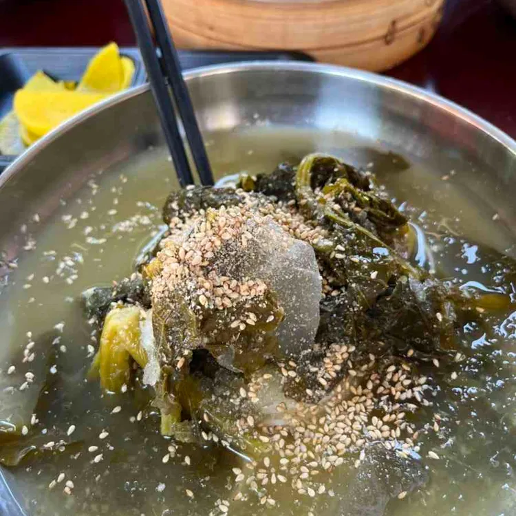 은행나무길 국수집 사진