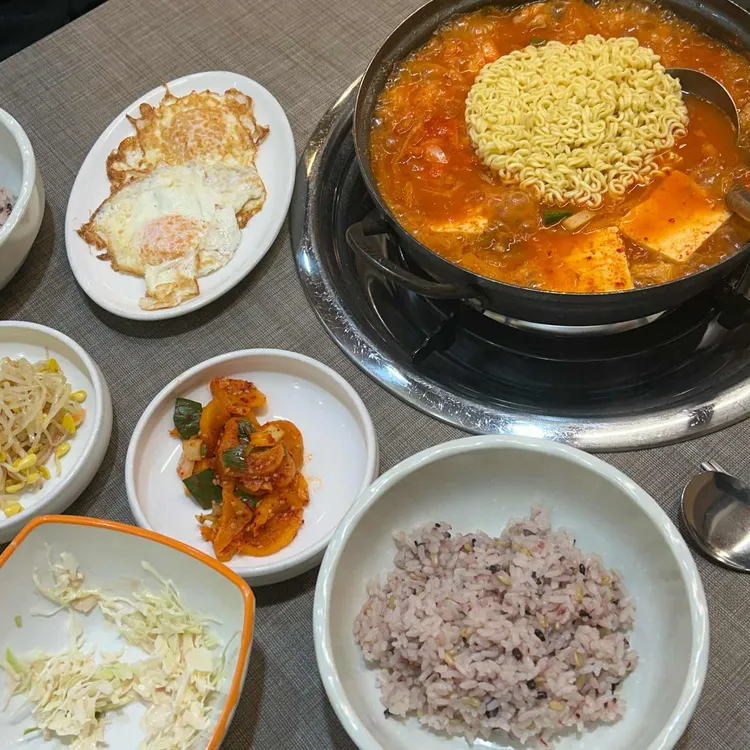 시골통돼지볶음&수제돈까스 사진