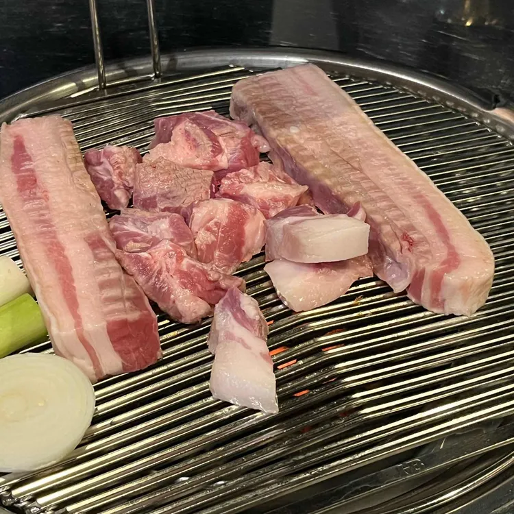 성심돈 사진