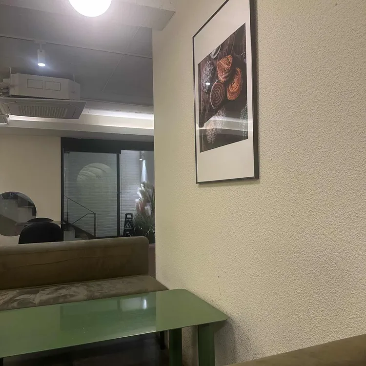 베이커리로컬 사진
