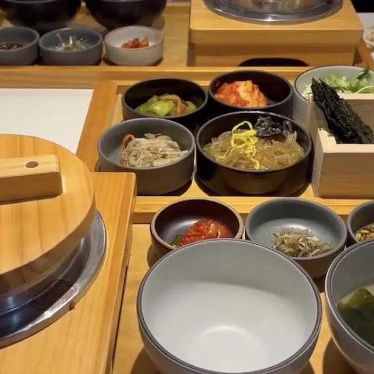 도토리 소반 사진