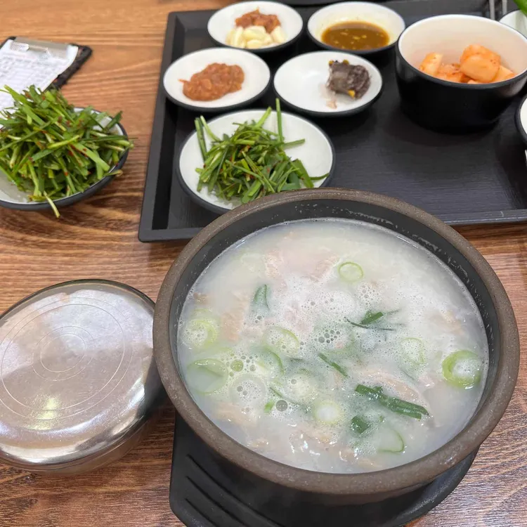 장수촌돼지국밥 사진