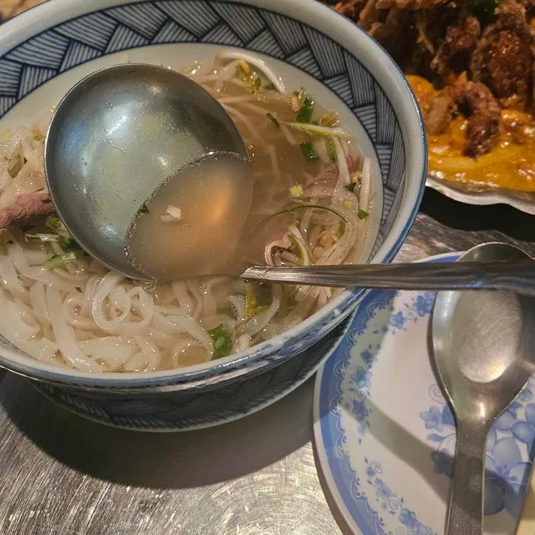 띤띤 사진
