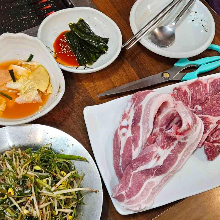 한옥식당 사진