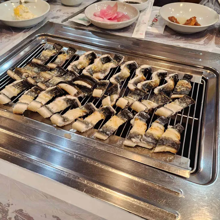 여자도민물장어 사진