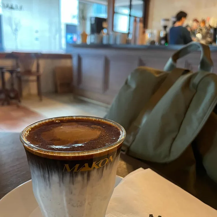 마콘 사진
