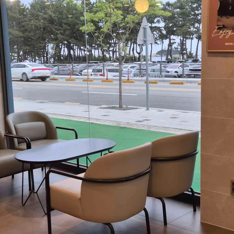 이디야커피 사진
