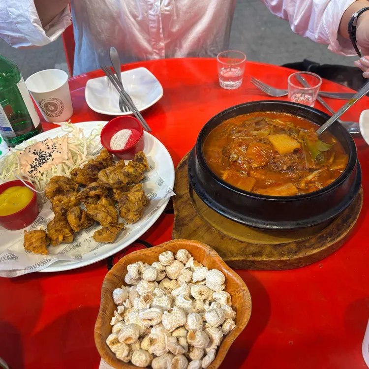 한앤둘치킨 사진