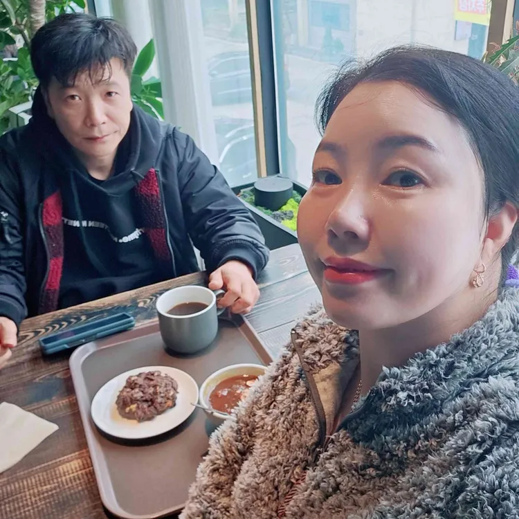 숲에숨다 사진