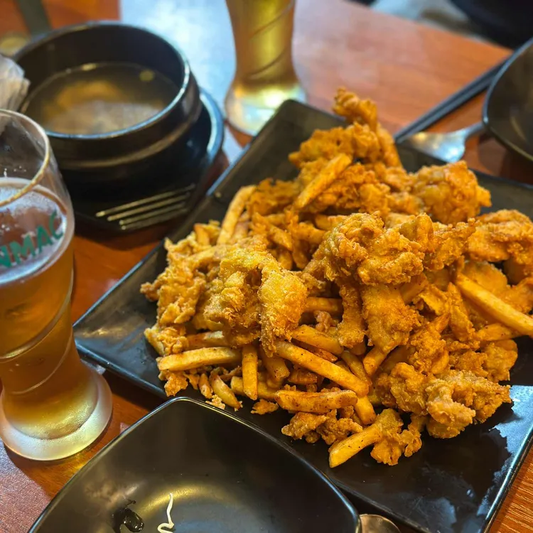 국제통닭 사진