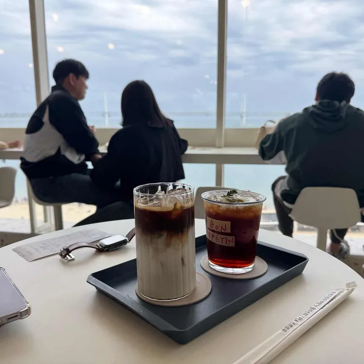 뚜벅스 사진
