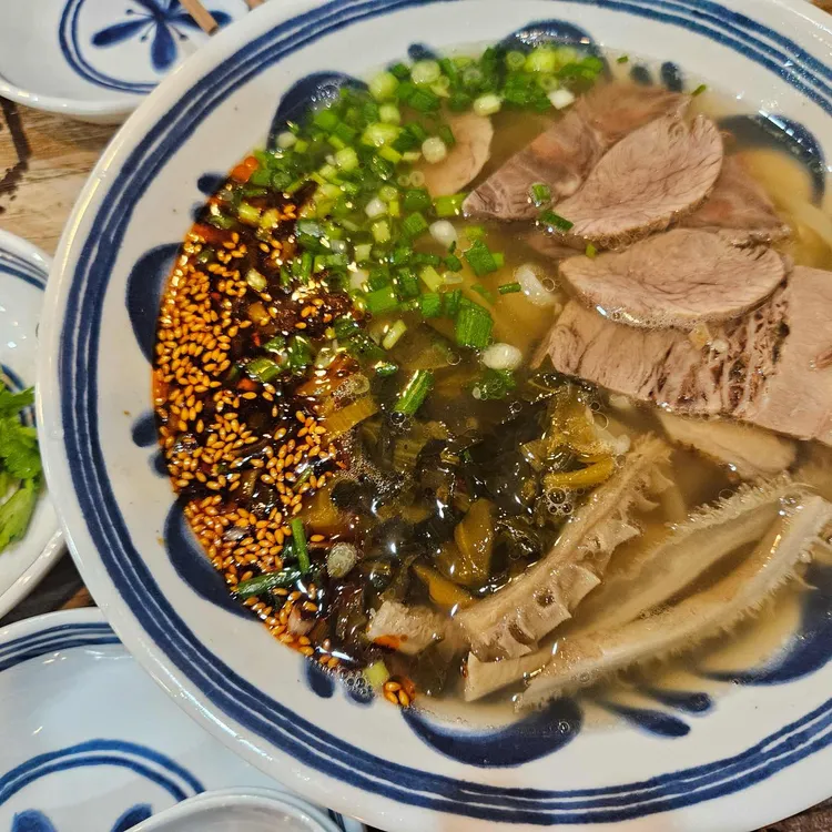 마마파오추우육면 사진