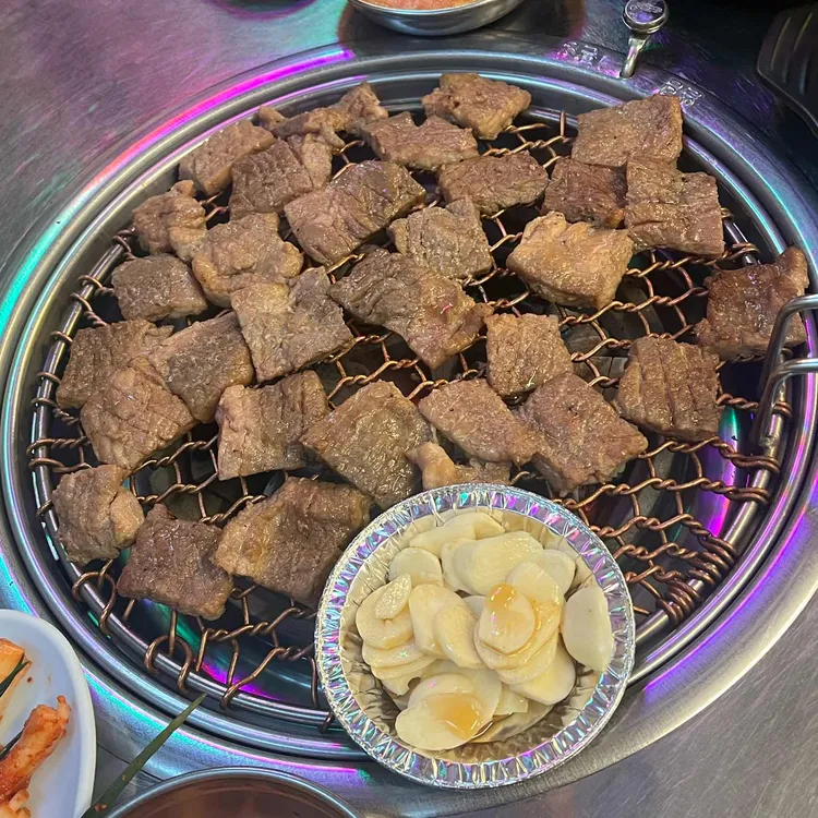 돈나라 사진