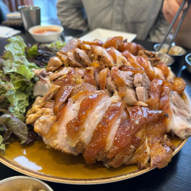 윤밀원 사진