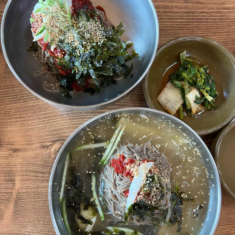 강릉해변 메밀막국수 사진