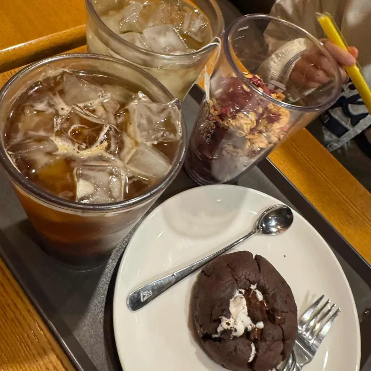 메가커피 사진