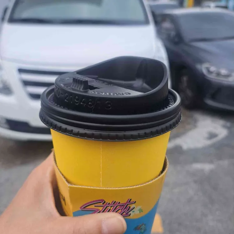 컴포즈커피 사진