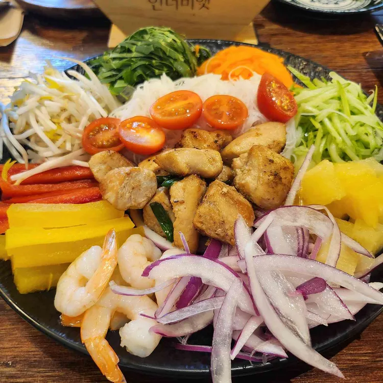 인더비엣 사진