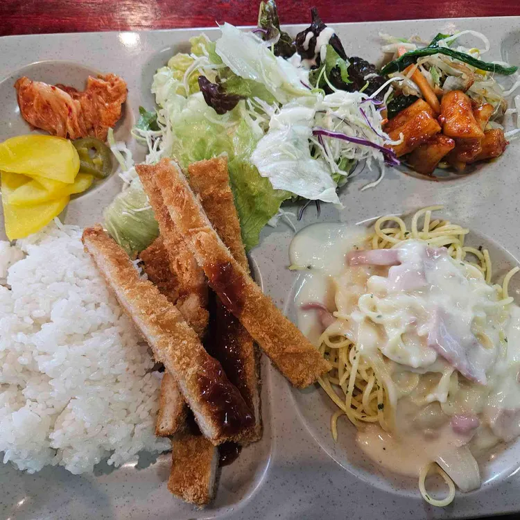 런치투데이 사진