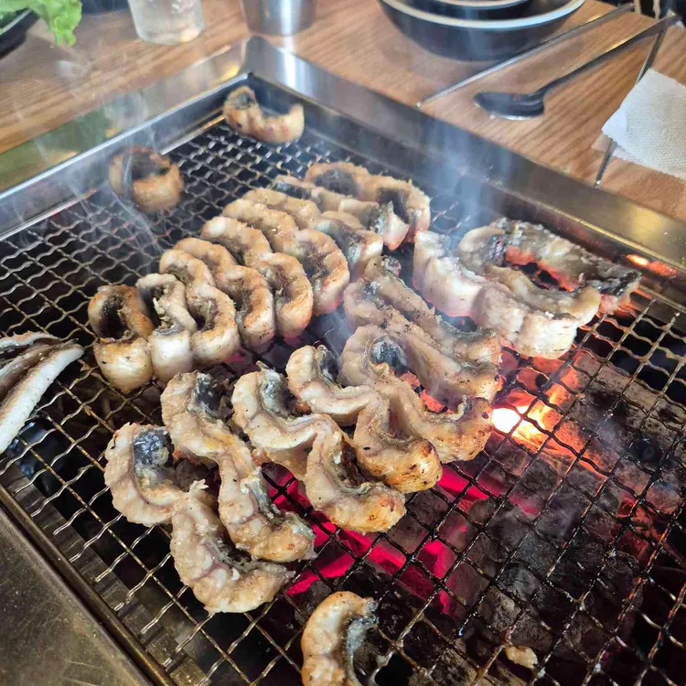 장어랑 사진
