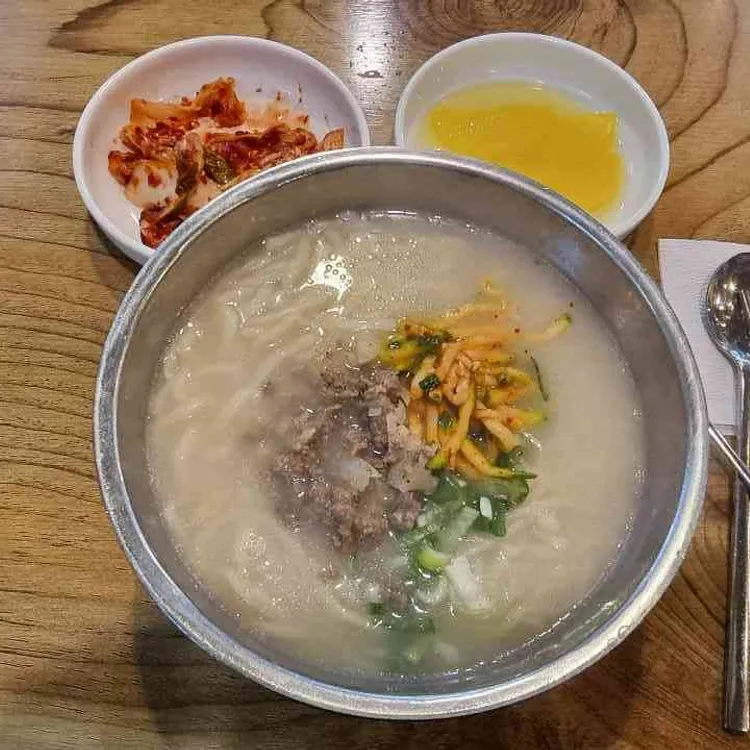 명동칼국수 사진
