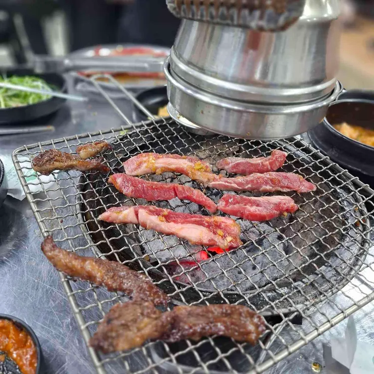 홍이 사진