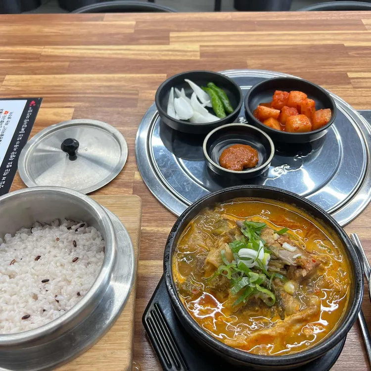 통뼈감자탕 사진