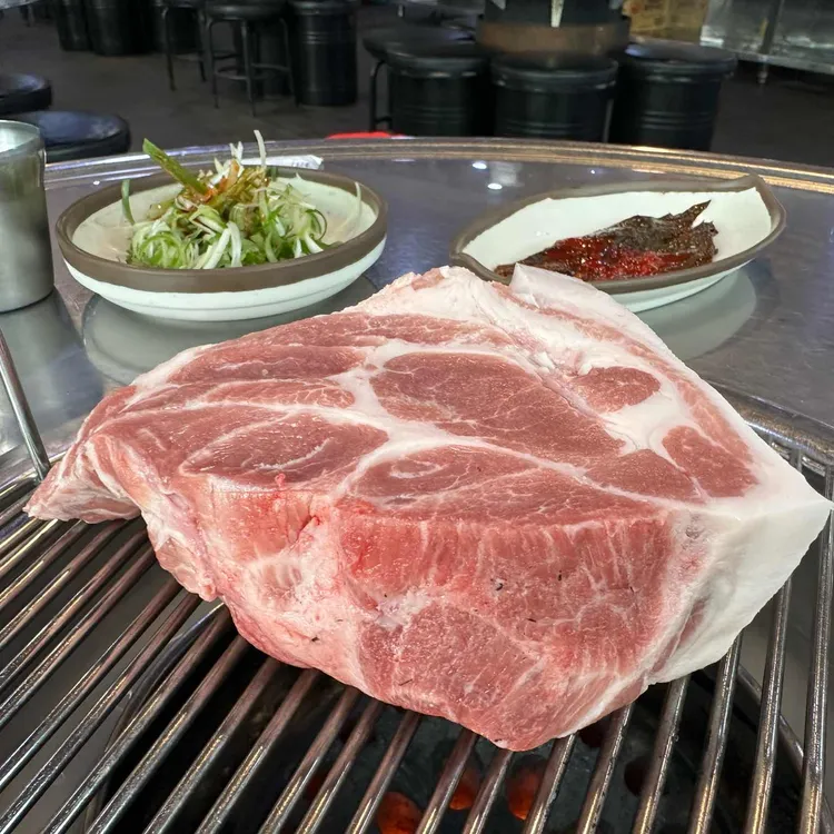 돈사돈 사진