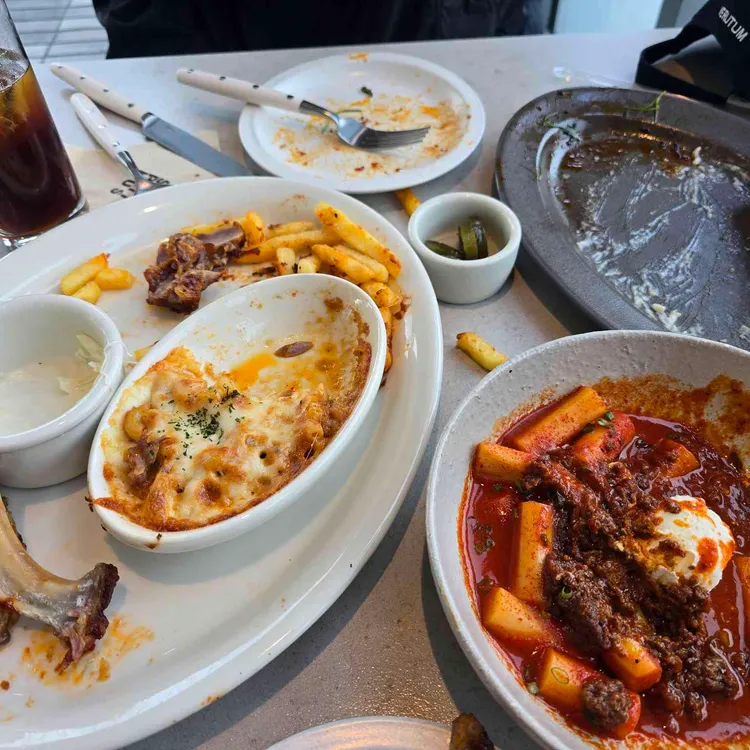심퍼티쿠시 사진