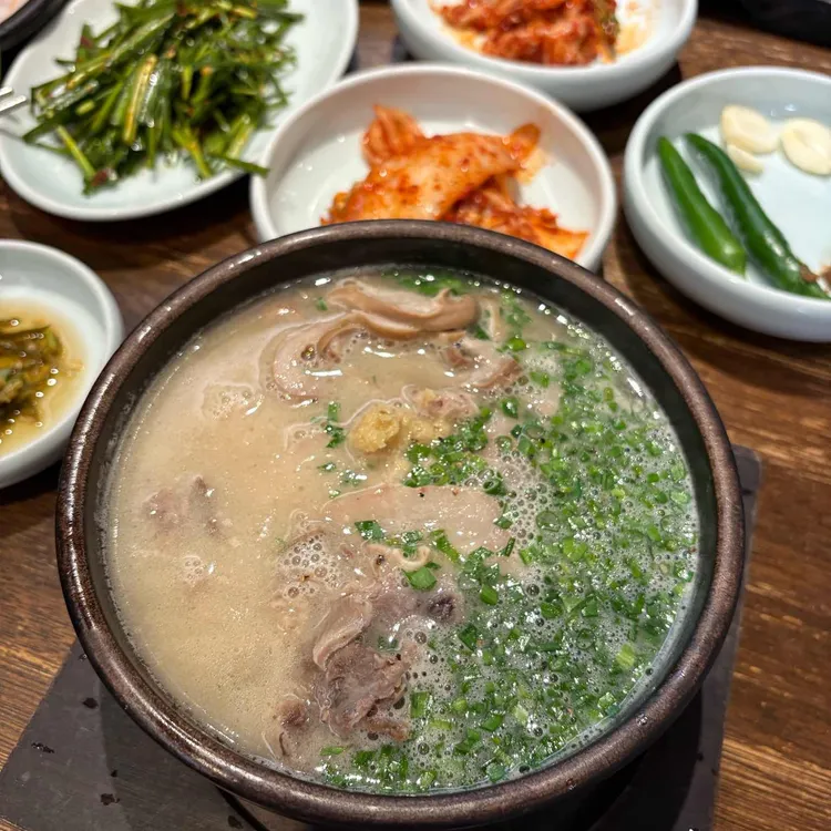 엄용백돼지국밥 사진