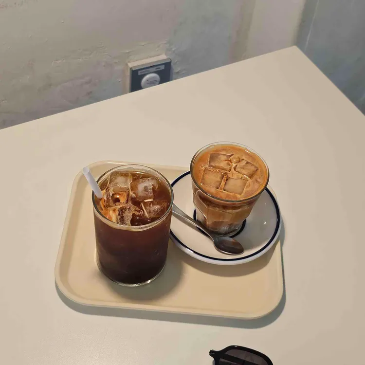 오피커피 사진