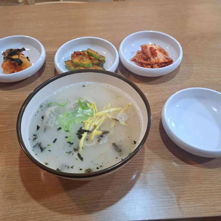 느티나무 사진