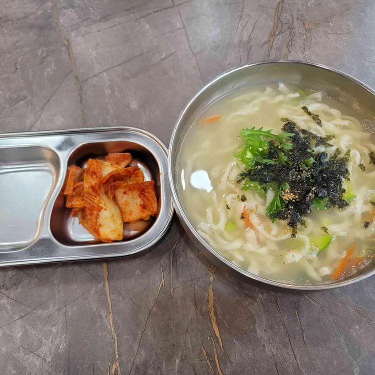 진성칼국수 사진
