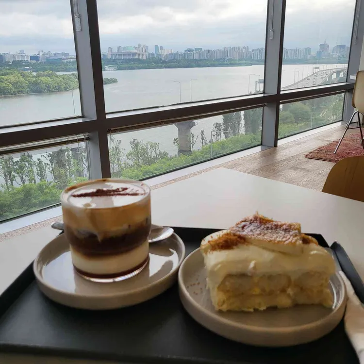 TYPE COFFEE 사진