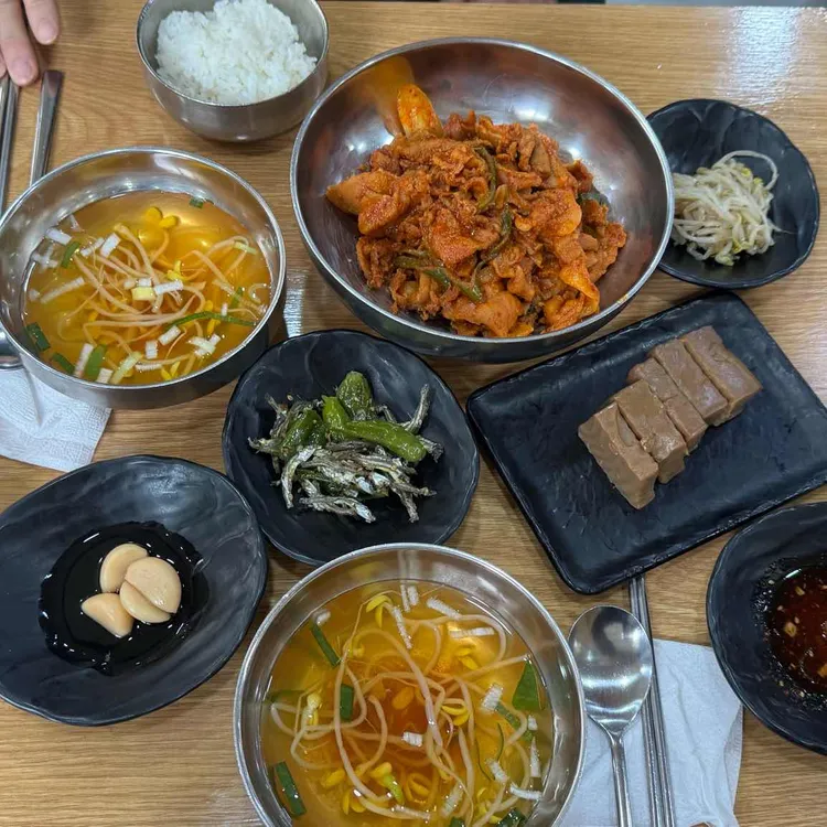 매일백반앤치킨 사진
