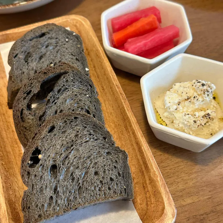 시즌드 사진