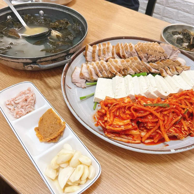 바지락듬뿍칼국수 사진