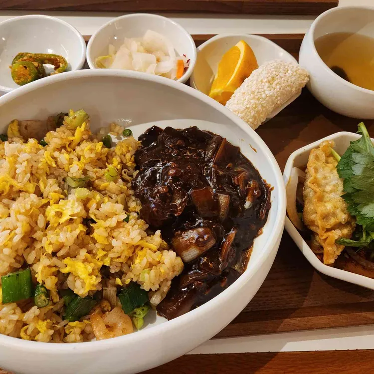 서담헌 사진