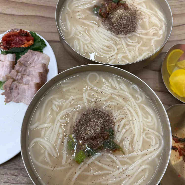 신도칼국수 사진