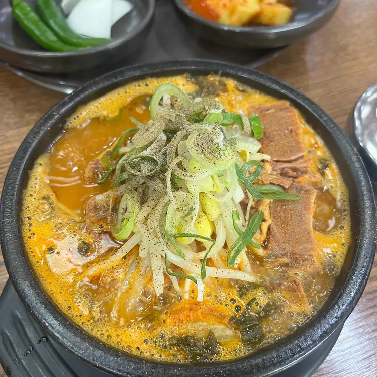 뼈누리감자탕 사진
