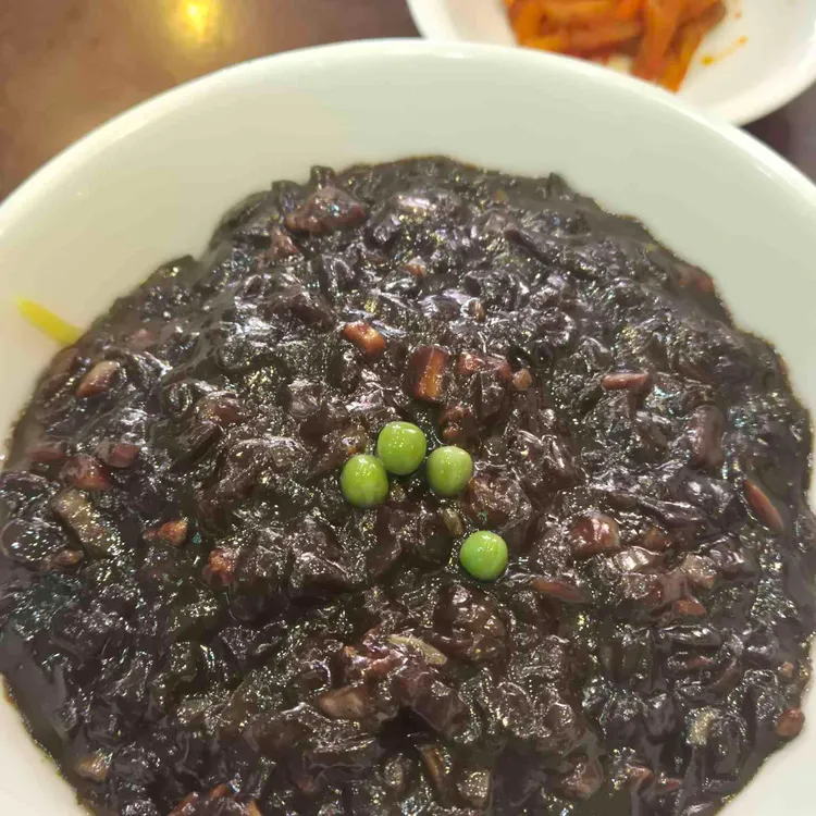 팔진 사진