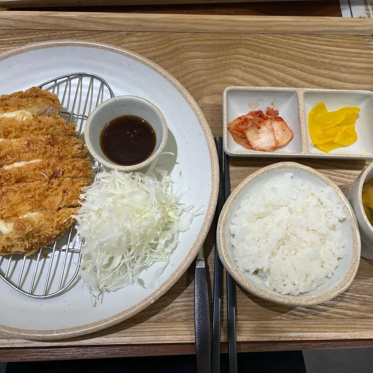 몇시양 사진